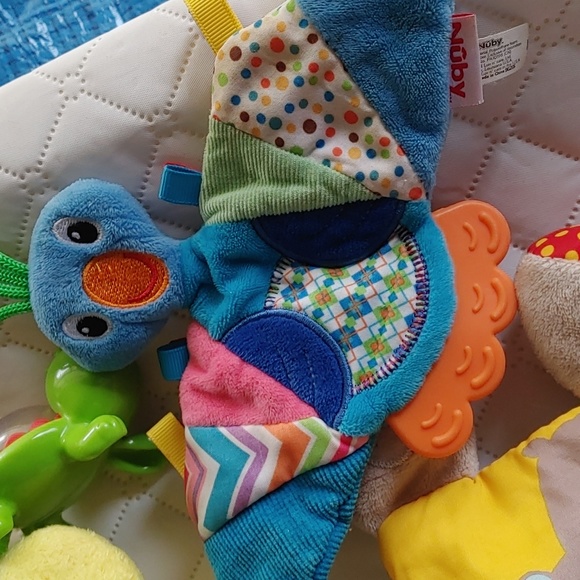 Baby soft rattle toys - Picture 3 of 5